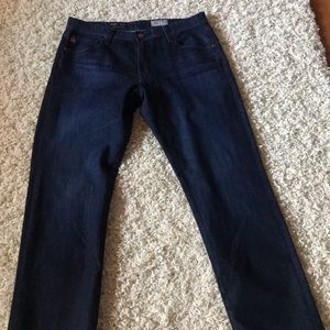 AG Graduate Tailored Leg Jeans